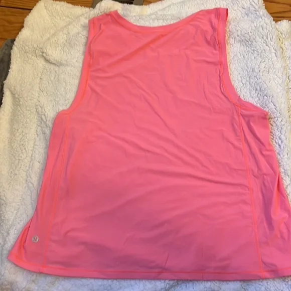 Lululemon Sole Training Tank - Picture 4 of 4